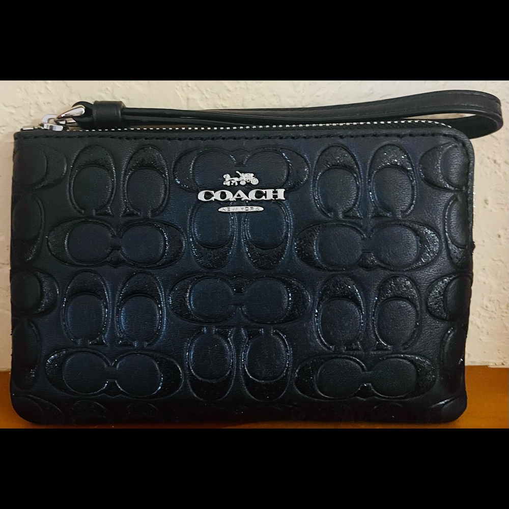 Brand New Black Signature Leather Coach Wristlet